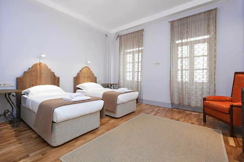 Chiconomy Suites Istanbul