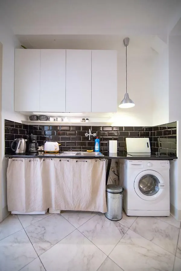 Chiconomy Suites Istanbul