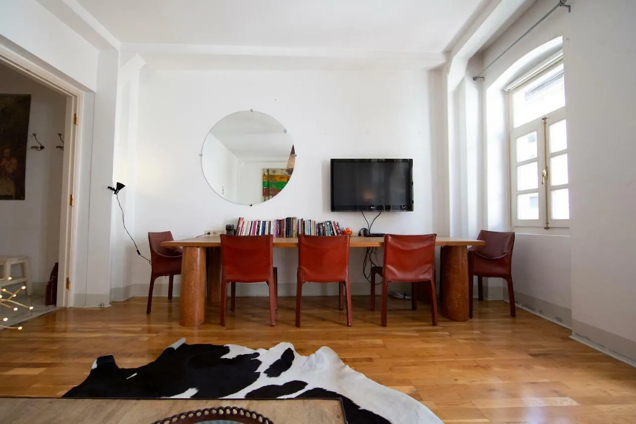Chiconomy Suites Istanbul